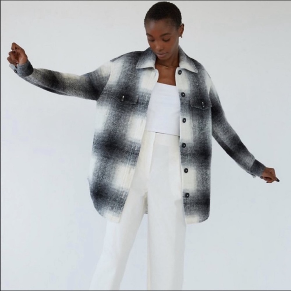 Aritzia Wilfred Ganna Shacket - Black/white XS